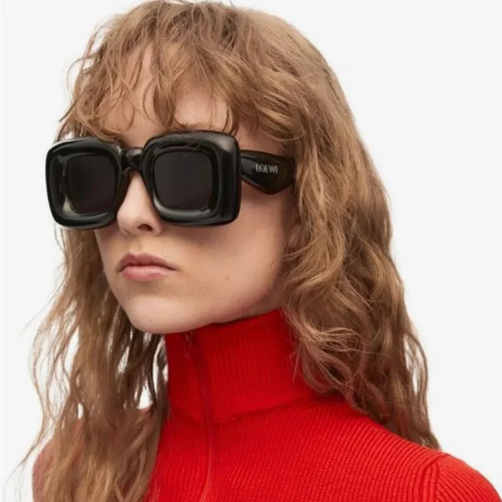 NEW LOEWE UNISEX BLACK SUNGLASSES LOEWE LW40098I 01A